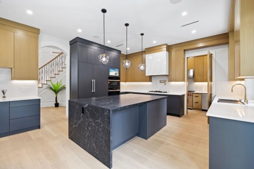 10258 128A Street, Surrey, BC 