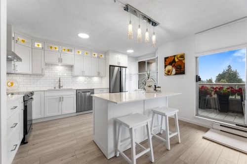 801-11910 80 Avenue, Delta, BC 