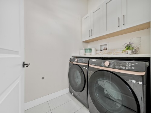 36051 Emily Carr Green, Abbotsford, BC 