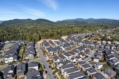 36051 Emily Carr Green, Abbotsford, BC 