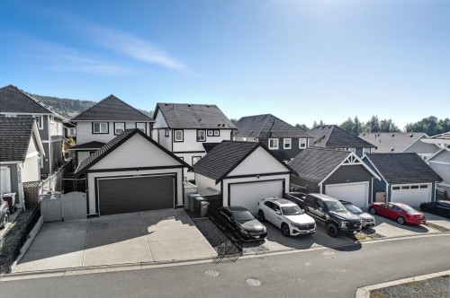 36051 Emily Carr Green, Abbotsford, BC 