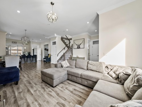 36051 Emily Carr Green, Abbotsford, BC 