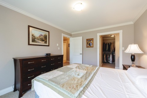 210-13959 16 Avenue, Surrey, BC 