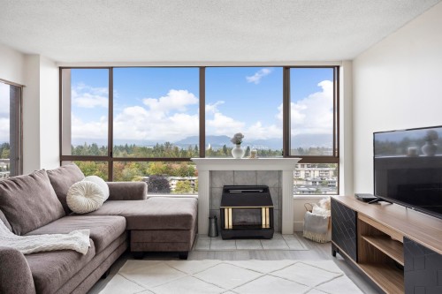 1306-14881 103A Avenue, Surrey, BC 