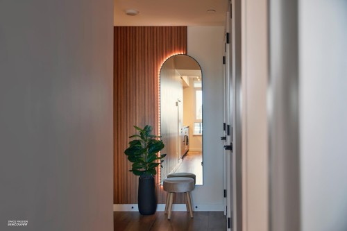 710-10448 University Drive, Surrey, BC 