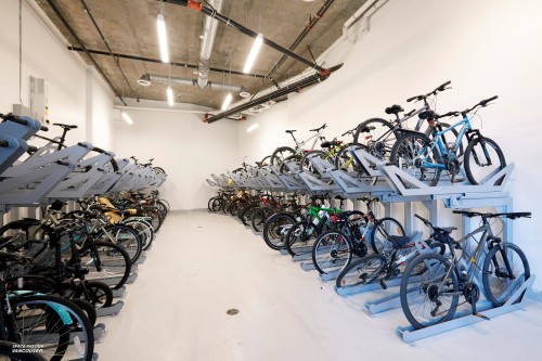 710-10448 University Drive, Surrey, BC 