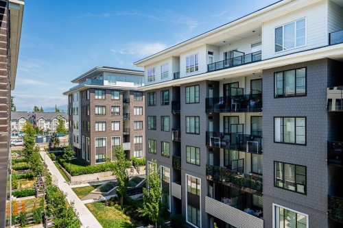 407-15815 85 Avenue, Surrey, BC 