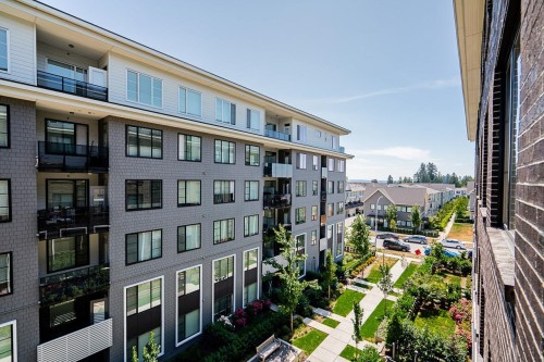 407-15815 85 Avenue, Surrey, BC 