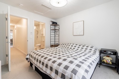 2-9718 161A Street, Surrey, BC 