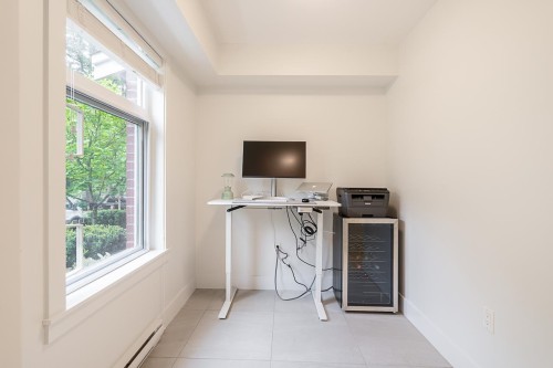 2-9718 161A Street, Surrey, BC 