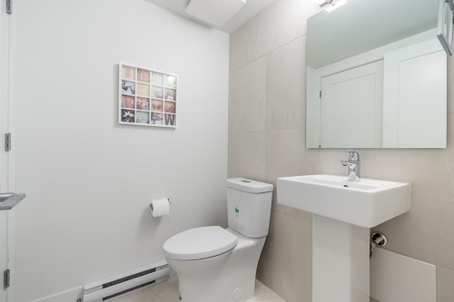 2-9718 161A Street, Surrey, BC 