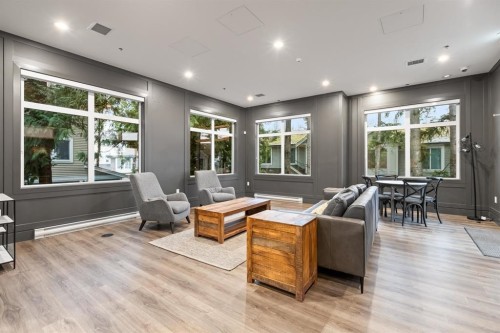 2-9718 161A Street, Surrey, BC 