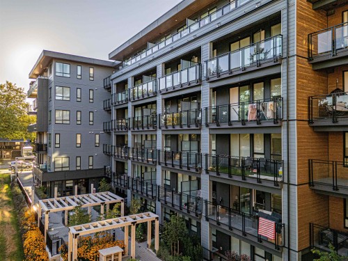 513-13439 94A Avenue, Surrey, BC 