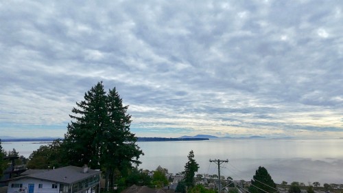 1352 Oxford Street, White Rock, BC 