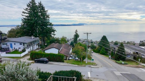 1352 Oxford Street, White Rock, BC 