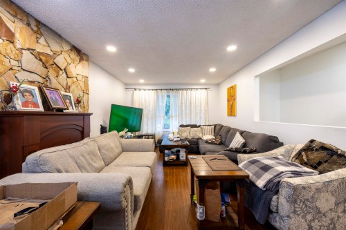 11820 Staples Crescent, Delta, BC 