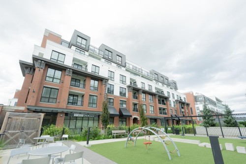 B501-20018 83a Avenue  Langley, BC V2Y 3P3