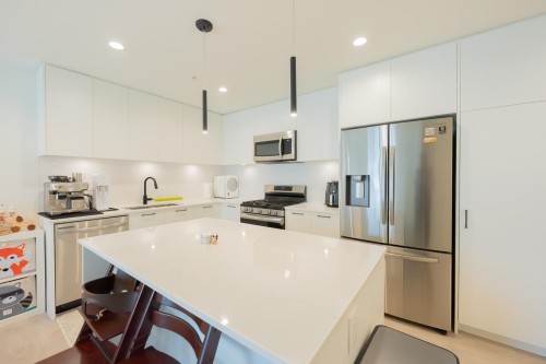 B501-20018 83A Avenue, Langley, BC 