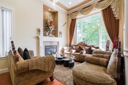 13535 80a Avenue  Surrey, BC V3W 1R3