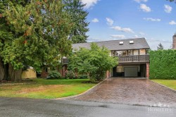 5674 Abbey Drive  Delta, BC V4E 1B8