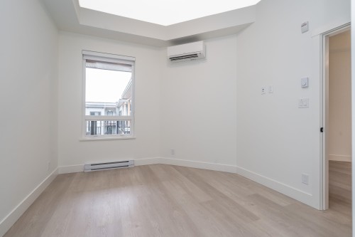 B42X-8230 Street, Langley, BC 