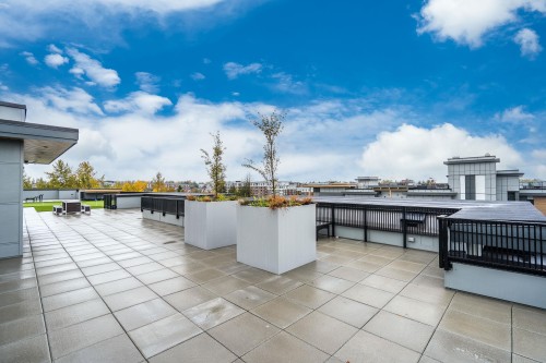 B42X-8230 Street, Langley, BC 