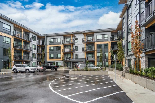 B42X-8230 Street, Langley, BC 