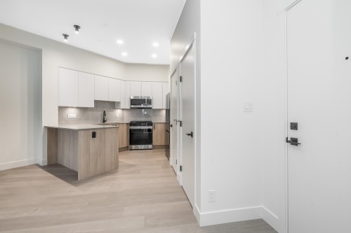 B42X-8230 Street, Langley, BC 