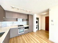 3115-13696 100 Avenue  Surrey, BC V3T 0L5