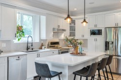 9434 216a Street  Langley, BC V1M 4E2