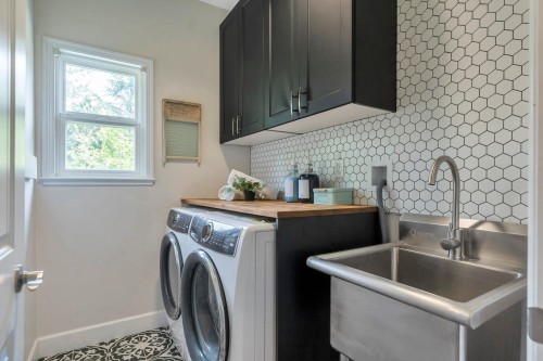 9434 216A Street, Langley, BC 