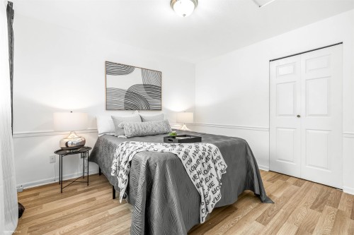 222-7837 120A Street, Surrey, BC 