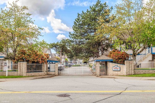 222-7837 120A Street, Surrey, BC 