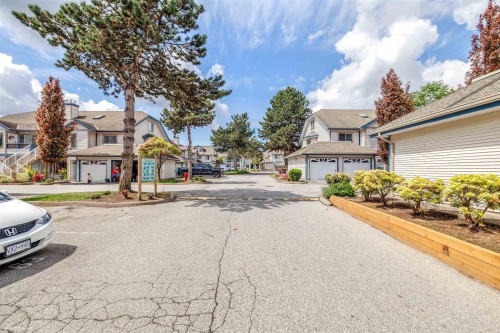 222-7837 120A Street, Surrey, BC 