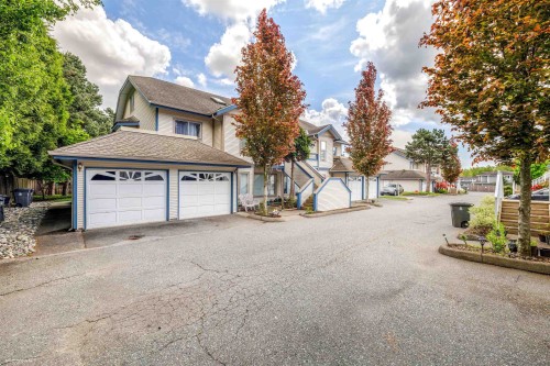 222-7837 120A Street, Surrey, BC 