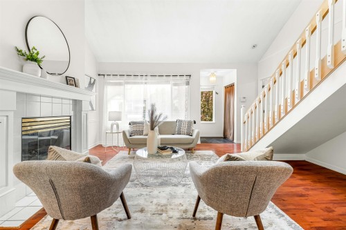 222-7837 120A Street, Surrey, BC 