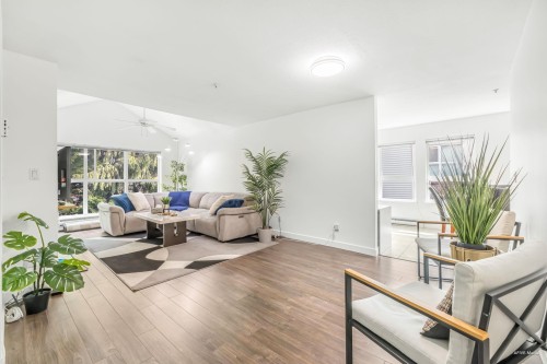 321-9688 148 Street, Surrey, BC 