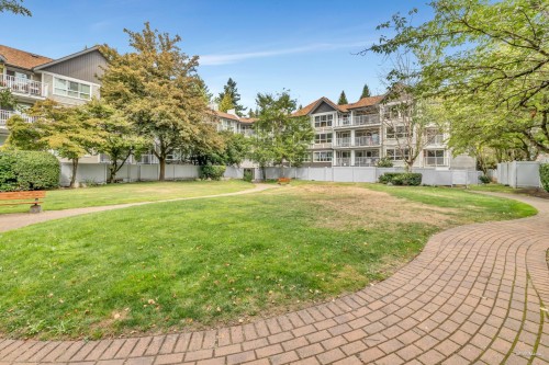 321-9688 148 Street, Surrey, BC 