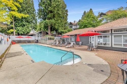 321-9688 148 Street, Surrey, BC 