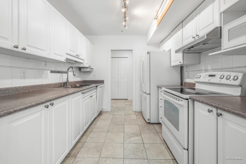 321-9688 148 Street, Surrey, BC 