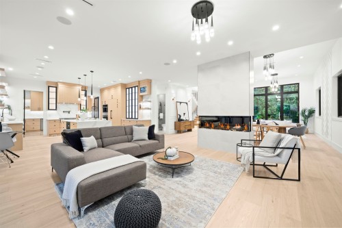 15420 27A Avenue, Surrey, BC 