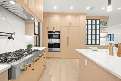 15420 27A Avenue, Surrey, BC 