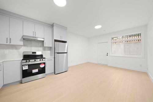 15420 27A Avenue, Surrey, BC 