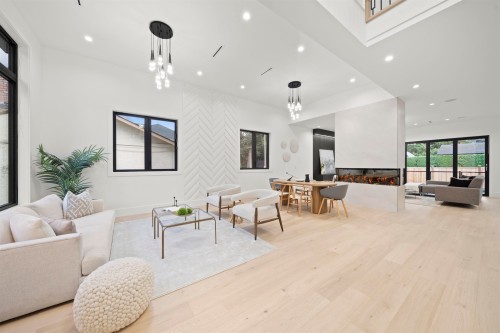 15420 27A Avenue, Surrey, BC 