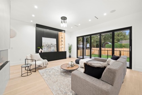 15420 27A Avenue, Surrey, BC 