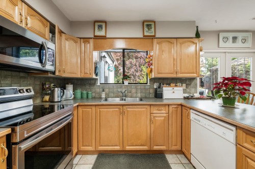 5100 208 Street, Langley, BC 