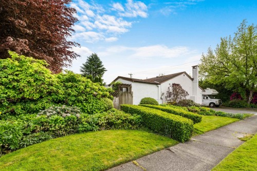 5100 208 Street, Langley, BC 