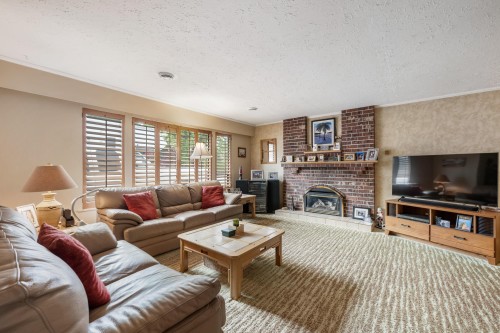 5100 208 Street, Langley, BC 