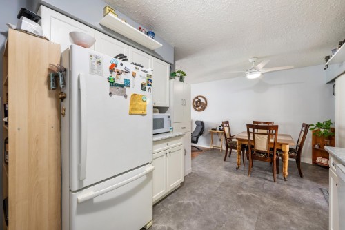 5098 208 Street, Langley, BC 