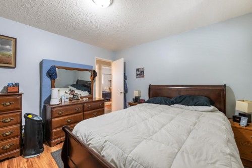 5098 208 Street, Langley, BC 